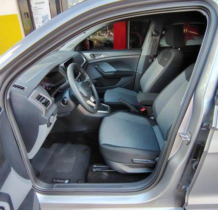 VOLKSWAGEN T-CROSS 1.0 200 TSI TOTAL FLEX AUTOMÁTICO VOLKSWAGEN T-CROSS 1.0 200 TSI TOTAL FLEX AUTOMÁTICO